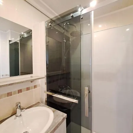 아파트 Ajaccio, Cadre Confortable Avec Balcon 랭스