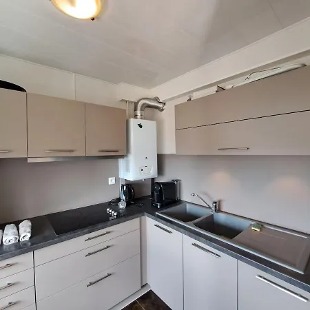 Ajaccio, Cadre Confortable Avec Balcon 아파트